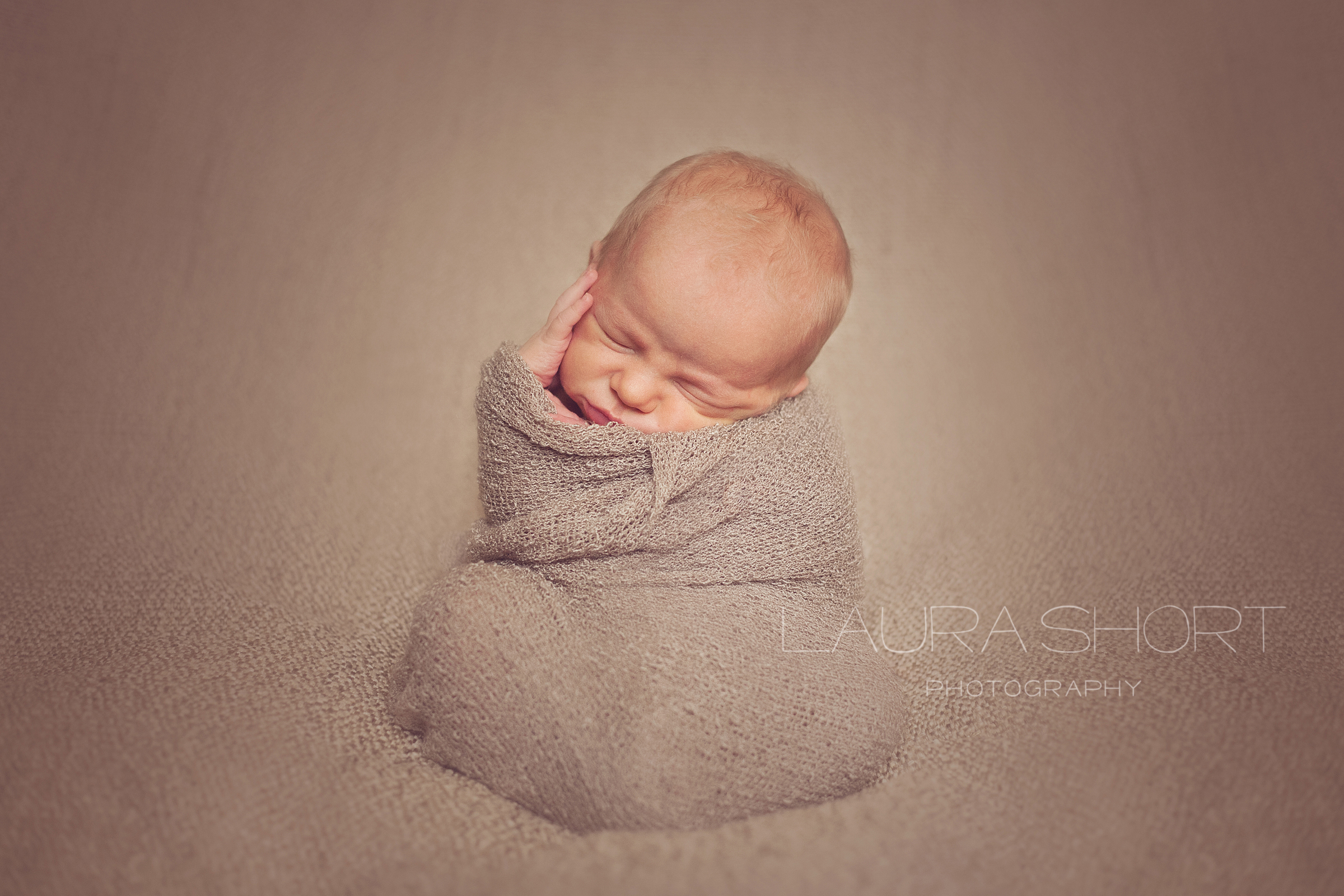 Baltimore-Newborn-Photographer-Laura-Short